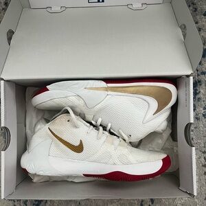 kyrie irving basketball shoes